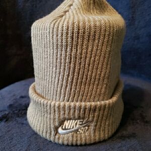 Nike SB Gray Knit Beanie